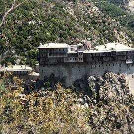 Один из монастырей Афона Фотоотчет из поездки на Афон 2017