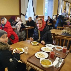 А едой на любой вкус можно подкрепиться в монастырской трапезной Поездка в Почаевскую лавру. 30.12.2019-02.01.2020 г.